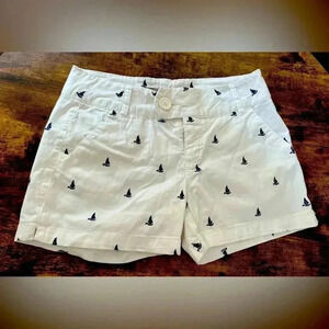 Blue Epic Denim Est. ‘93 | ladies shorts, embroidered sailboats.  Size: 6.